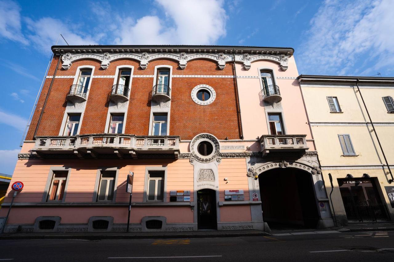 V12 Apartments - Vittoria 12 Novara Exterior photo